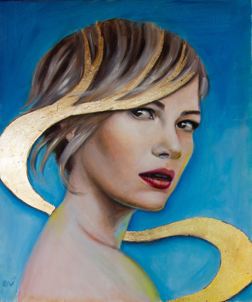 Retrato de una mujer con elementos de oro